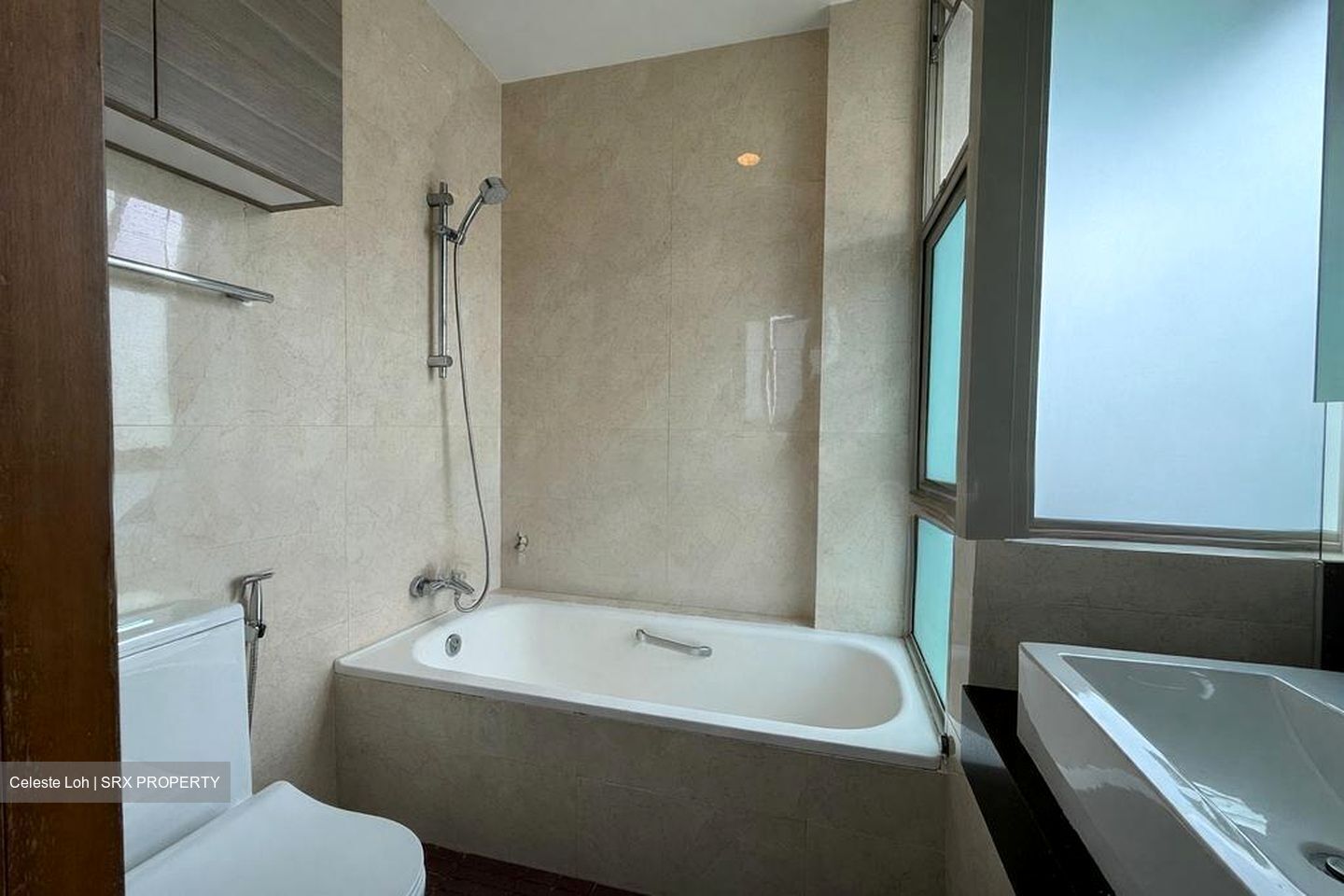 Suites Twenty-Two (D15), Apartment #530697871